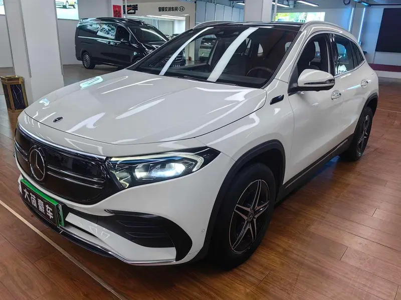 Mercedes-Benz EQA, 2022