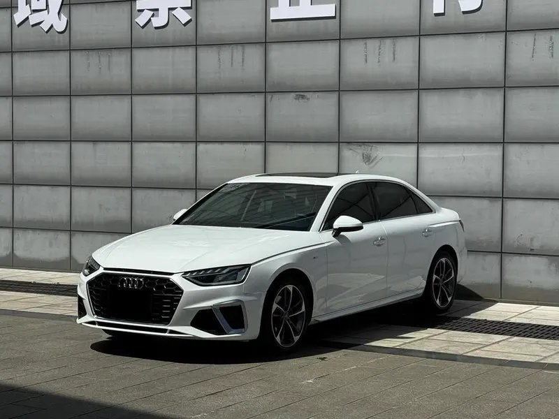 Audi A4L, 2020