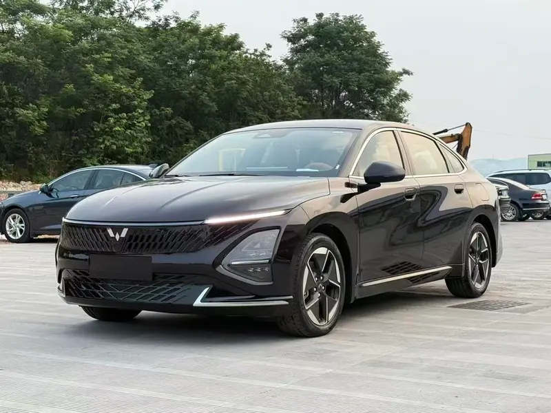 Wuling Starlight PHEV, 2025