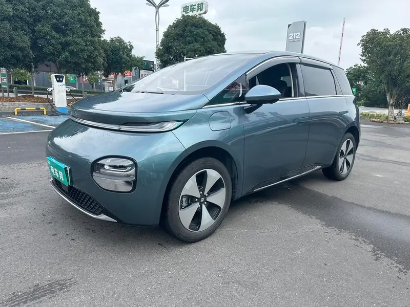 Baojun Yunduo, 2023
