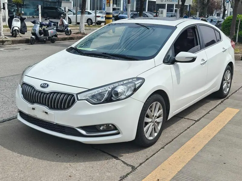 Kia K3, 2015
