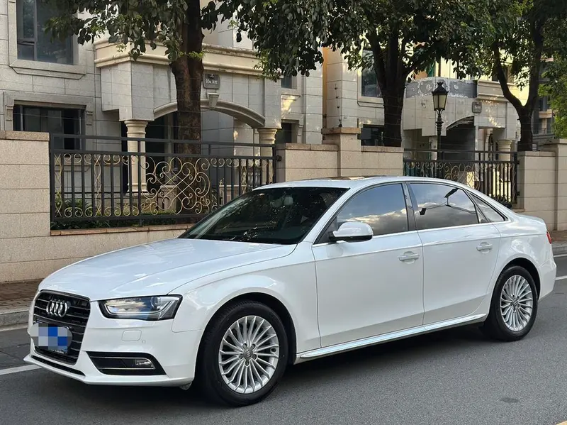 Audi A4L, 2016