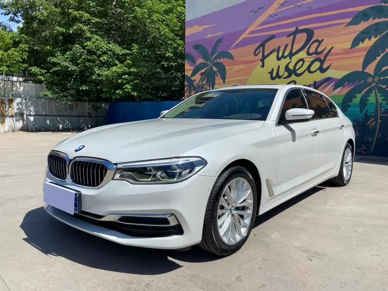 BMW 5-Series, 2020