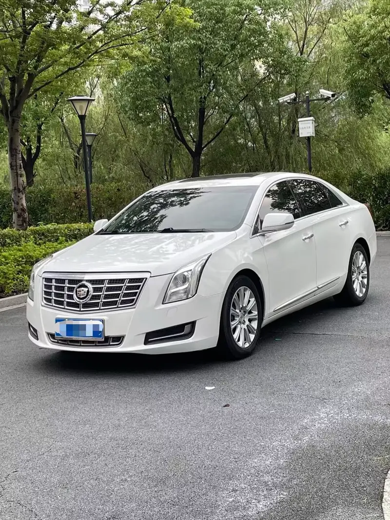 Cadillac XTS, 2014