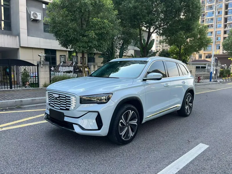 Geely Xingyue L, 2022