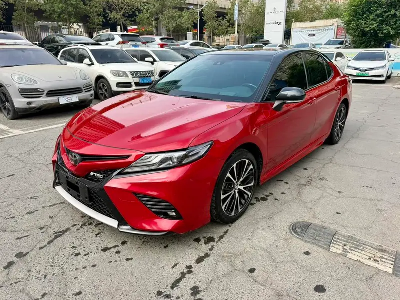 Toyota Camry, 2019