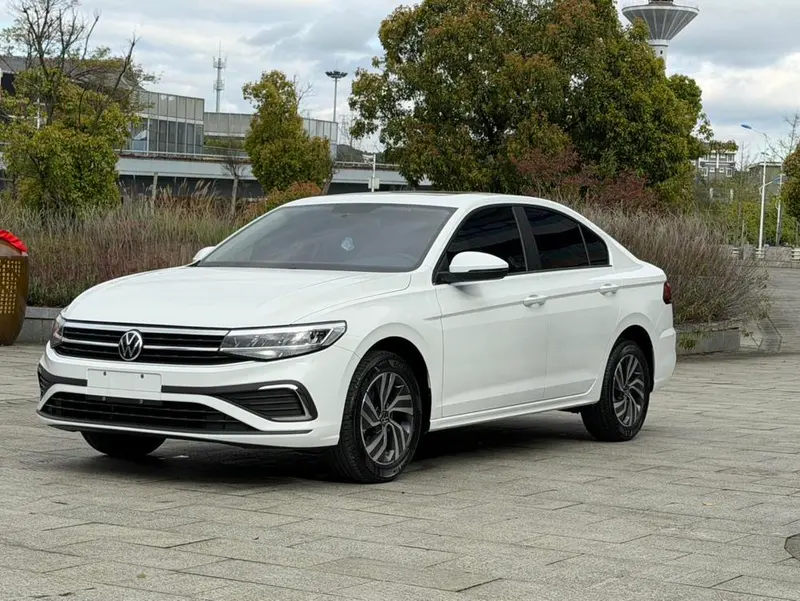Volkswagen Bora, 2025
