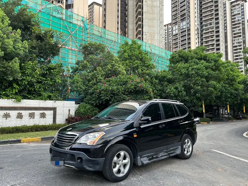 Roewe W5, 2011