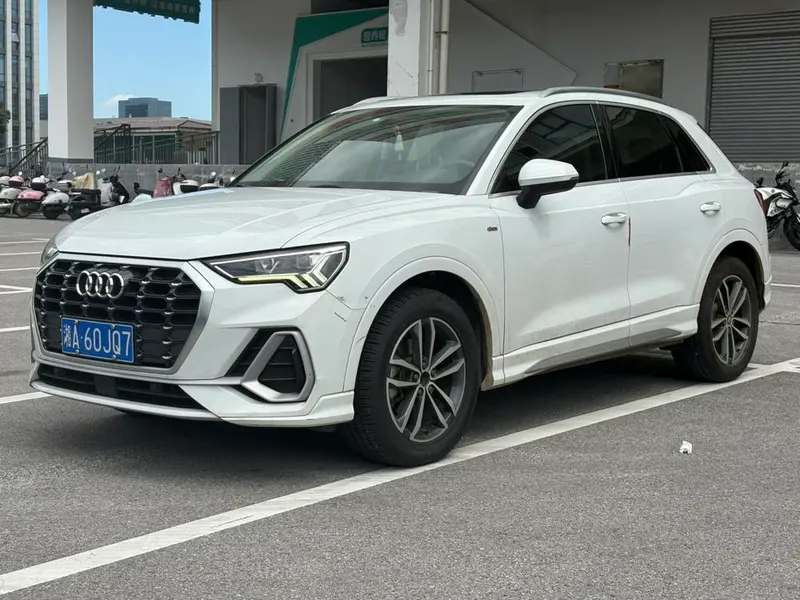 Audi Q3, 2020