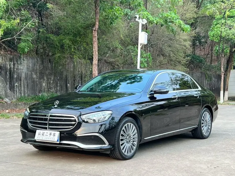 Mercedes-Benz E-Class, 2022