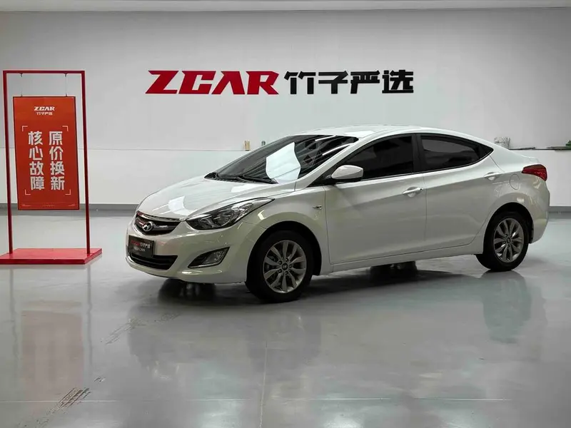 Hyundai Elantra Langdong, 2015