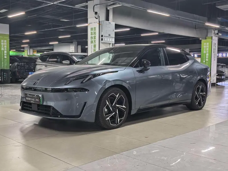 Lynk & Co 07 EM-P, 2024