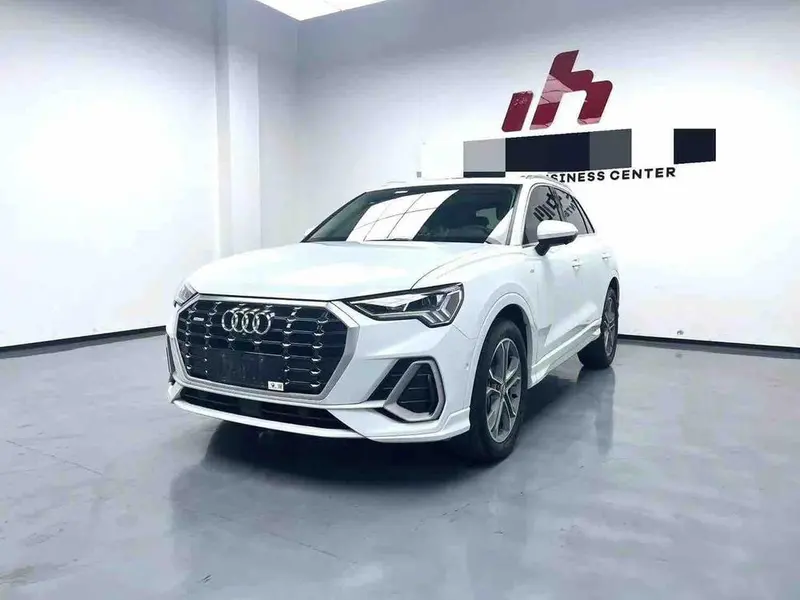 Audi Q3, 2020