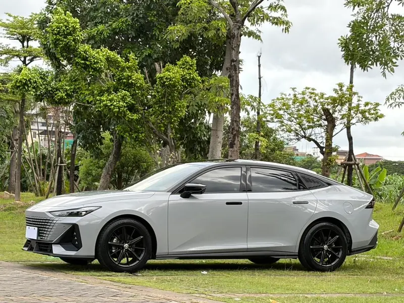Changan UNI-V, 2022