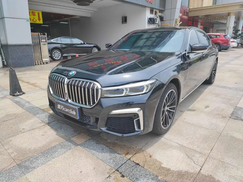 BMW 7-Series, 2014