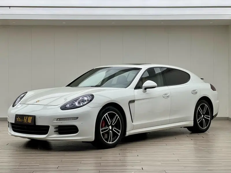 Porsche Panamera, 2014