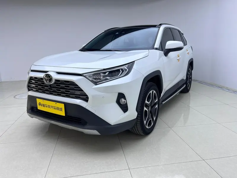 Toyota RAV4, 2021
