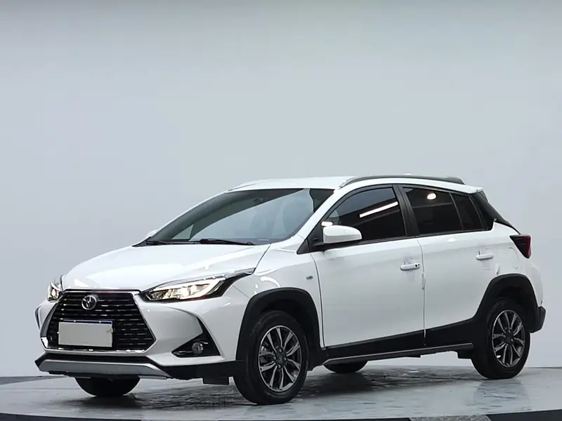 Toyota Yaris L, 2022