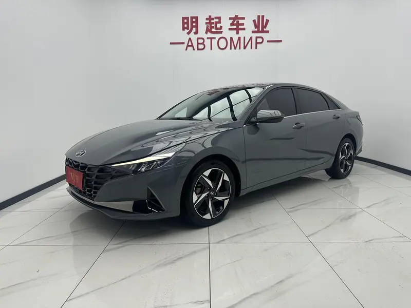 Hyundai Elantra, 2021