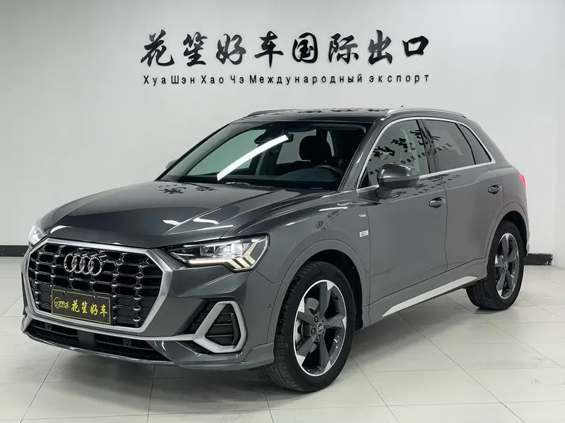 Audi Q3, 2022