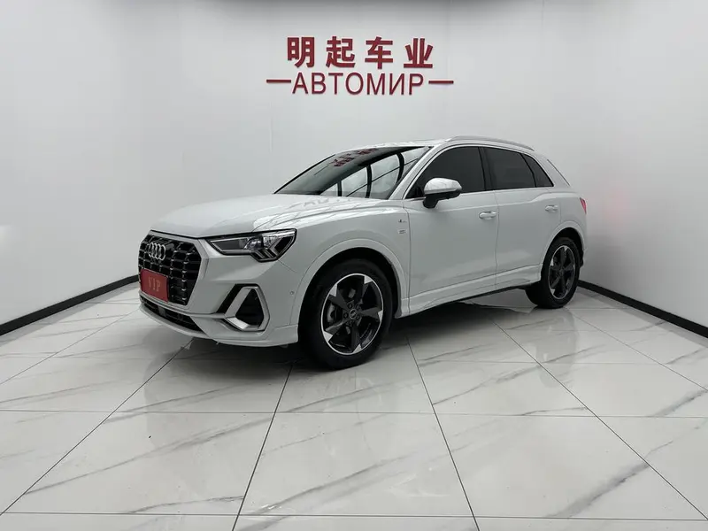 Audi Q3, 2023