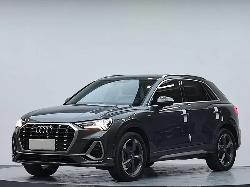 Audi Q3, 2023