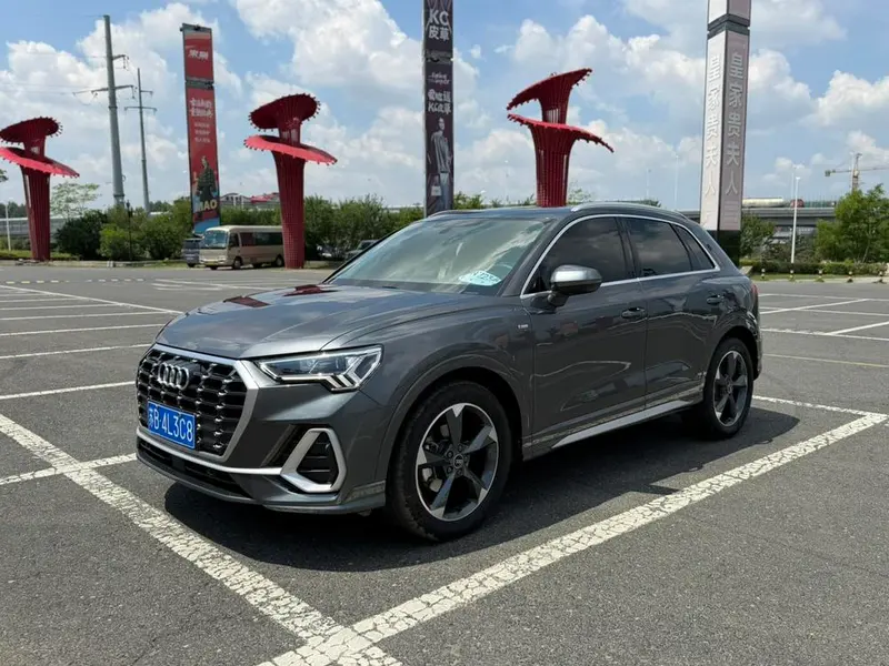 Audi Q3, 2023