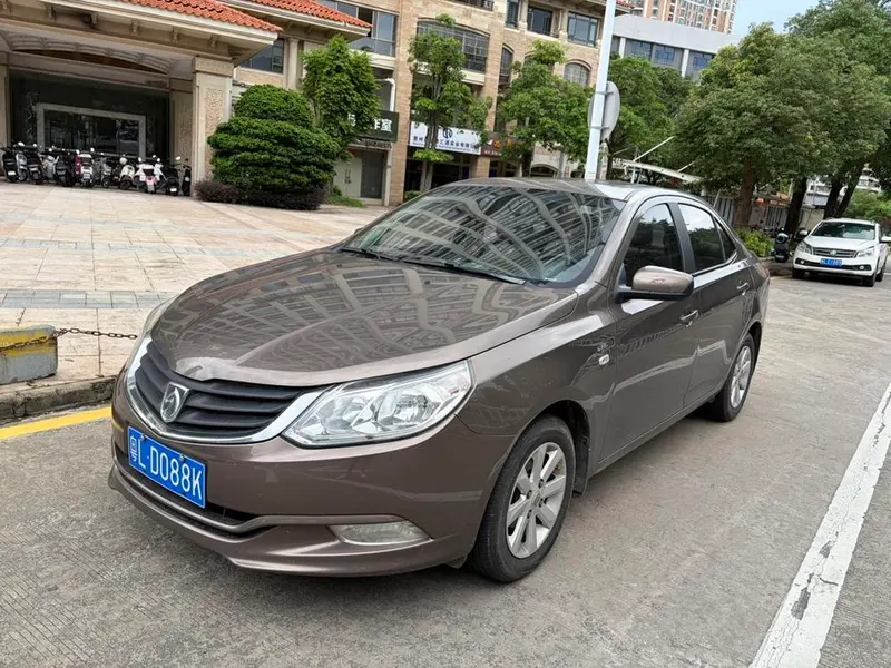 Baojun 630, 2013