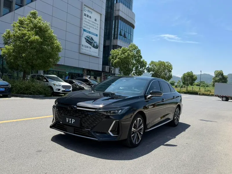 Chery Arrizo 8, 2025