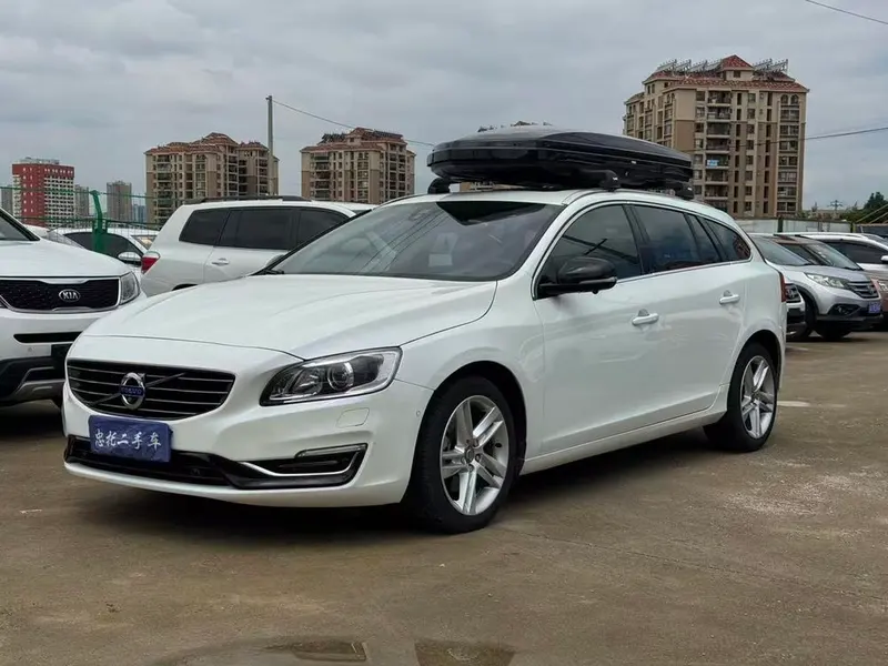Volvo V60, 2014
