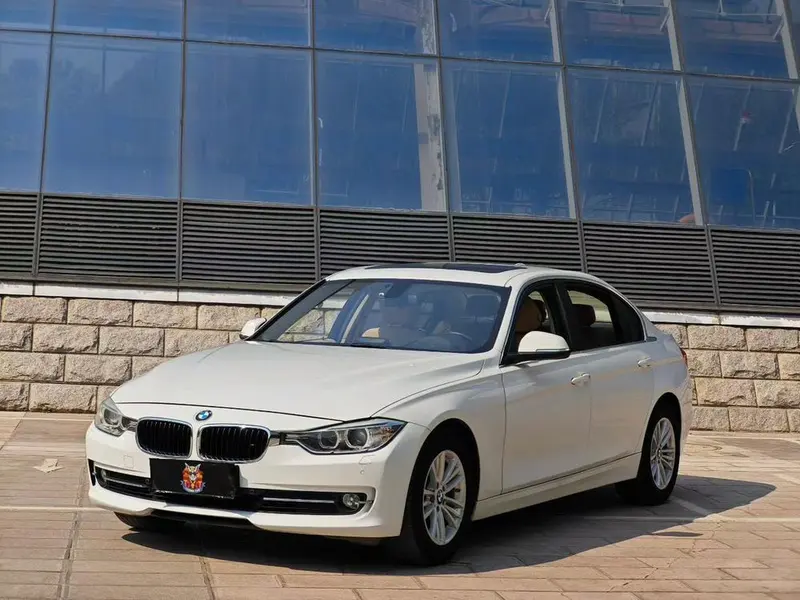 BMW 3-Series, 2015