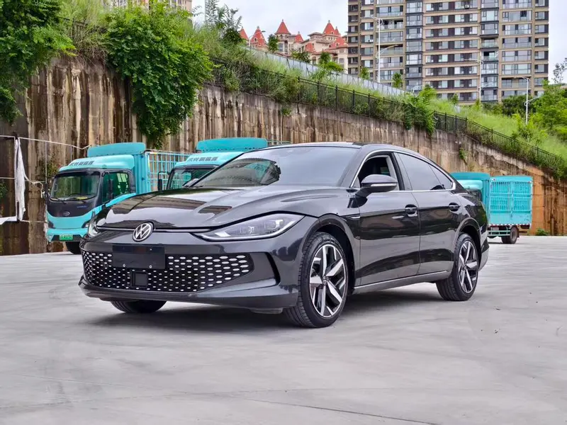 Volkswagen Lamando, 2023