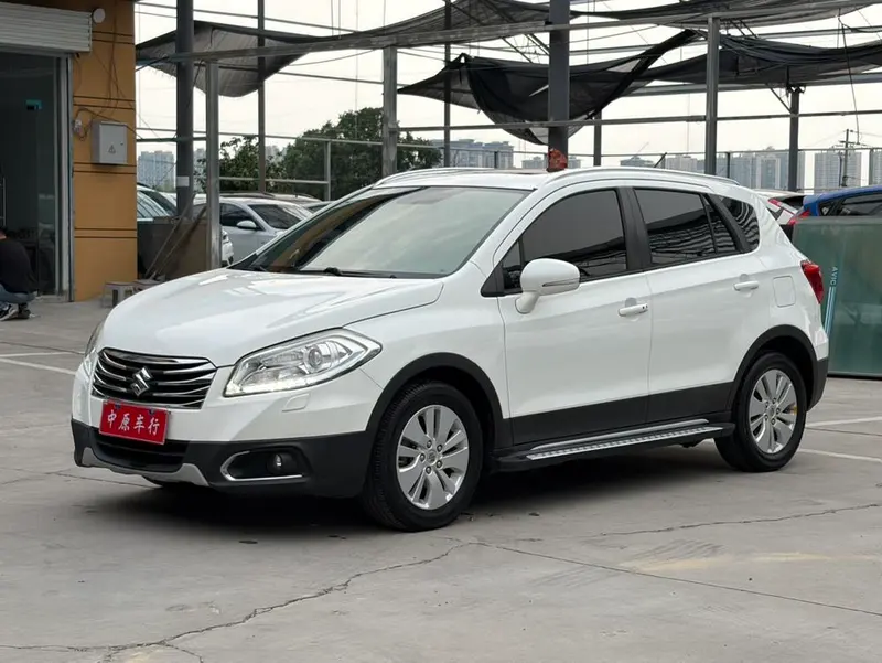 Suzuki S-Cross, 2014