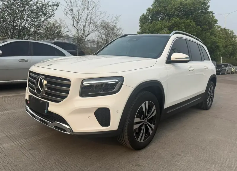 Mercedes-Benz GLB, 2024