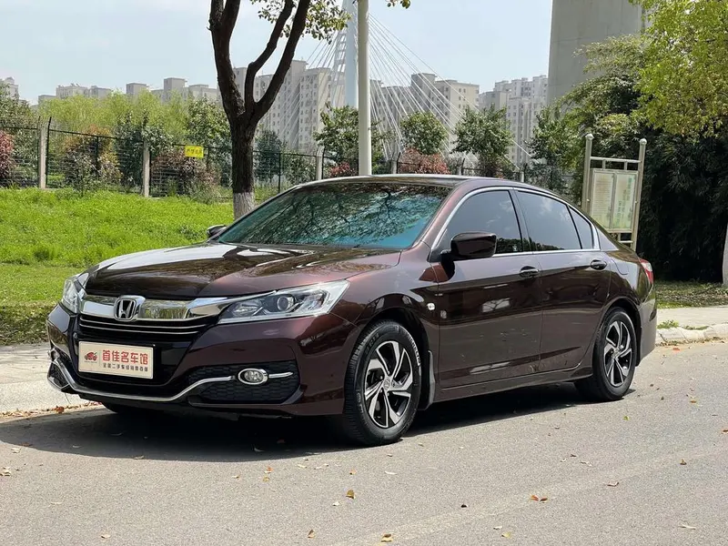 Honda Accord, 2016