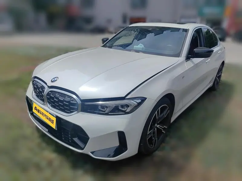 BMW 3-Series, 2023