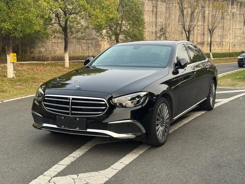 Mercedes-Benz E-Class, 2023