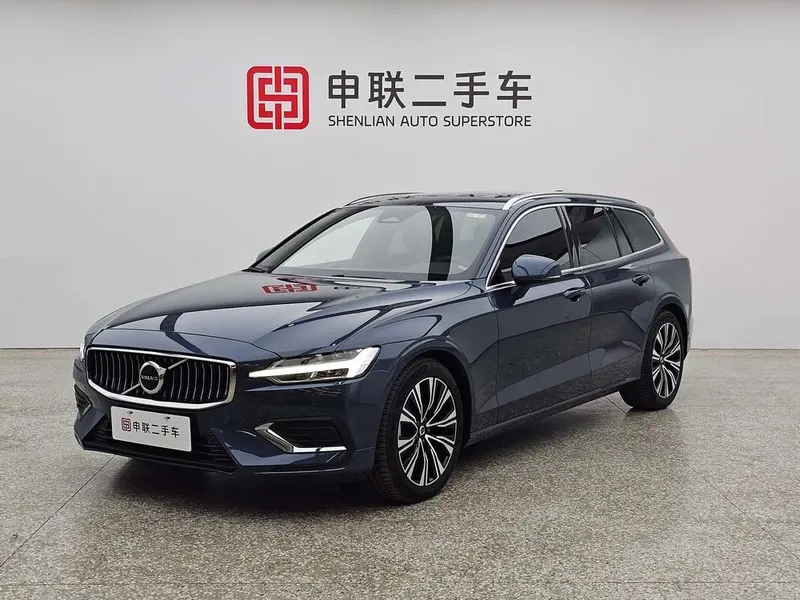 Volvo V60, 2023