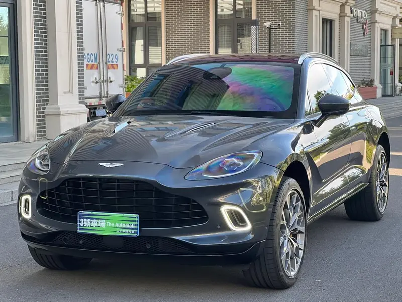 Aston Martin DBX, 2024