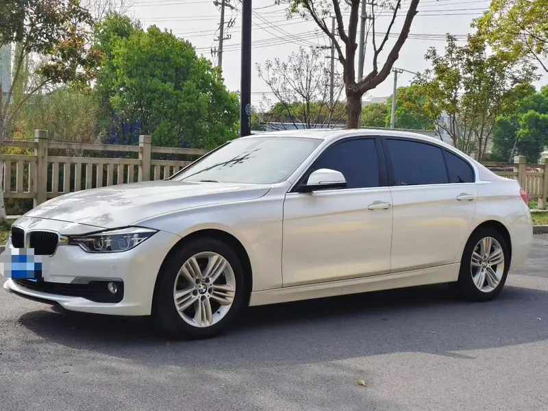 BMW 3-Series, 2017