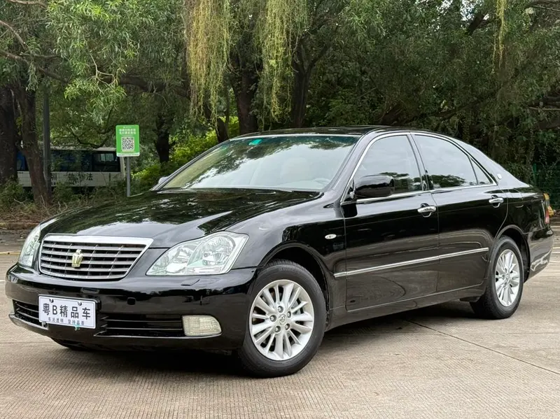 Toyota Crown, 2007
