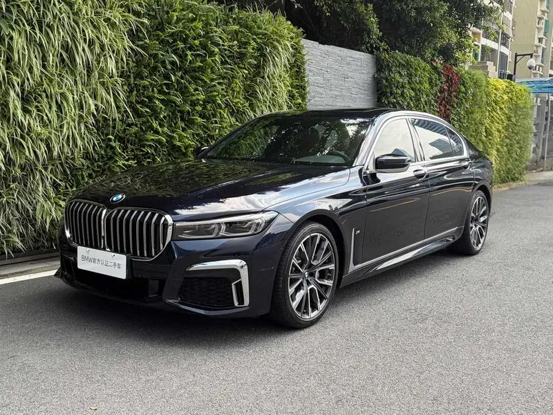 BMW 7-Series, 2021