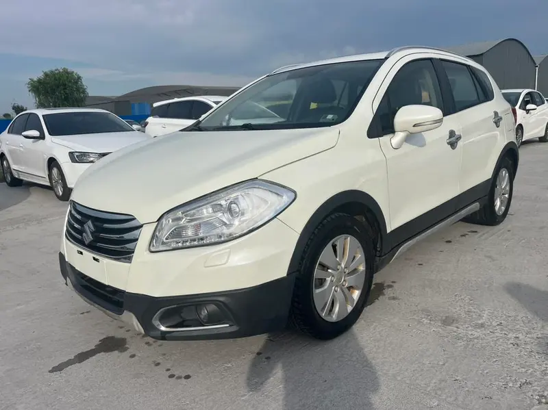 Suzuki S-Cross, 2015