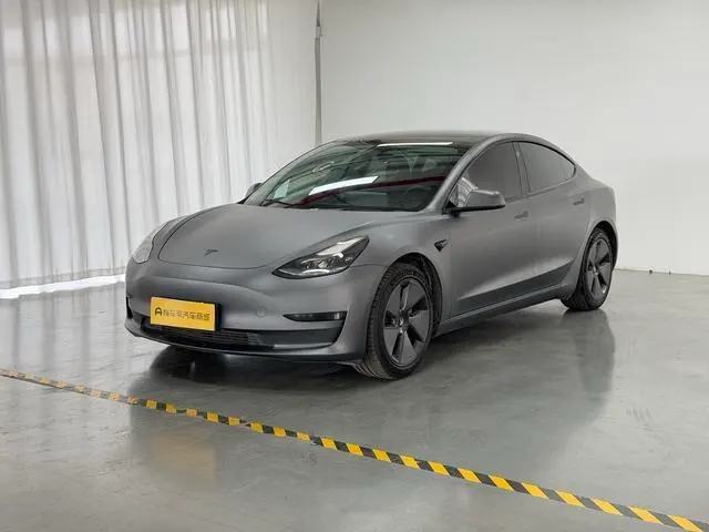 Tesla Model 3, 2021