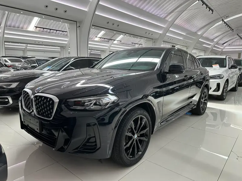 BMW X4, 2022