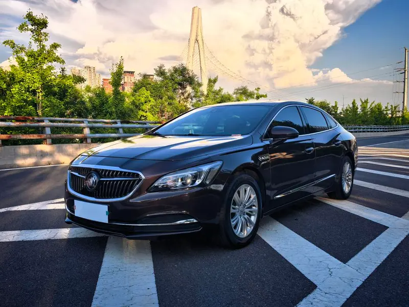 Buick LaCrosse, 2016