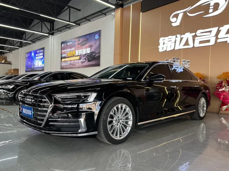 Audi A8, 2021