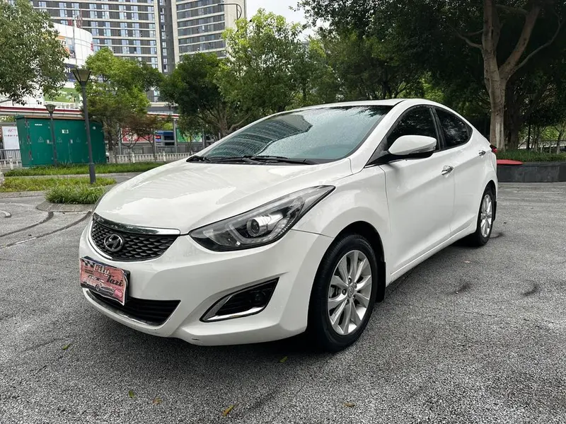 Hyundai Elantra Langdong, 2016