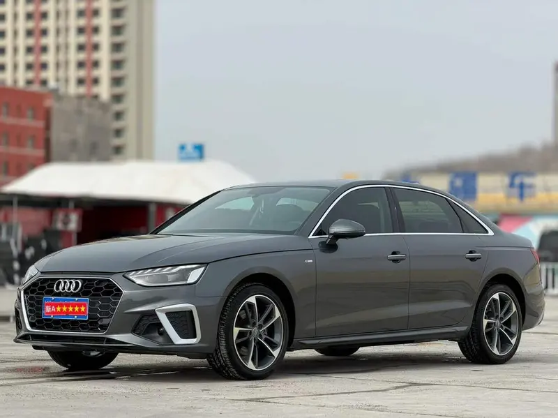 Audi A4L, 2021