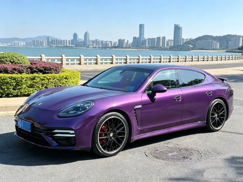 Porsche Panamera, 2010